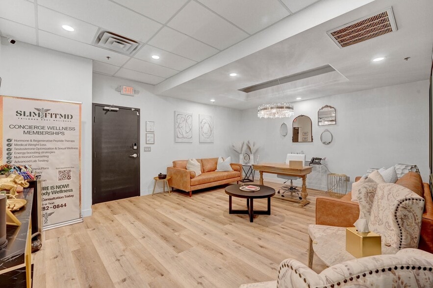 More Photos Of 9580 W Sahara Ave, Las Vegas Office For Sale