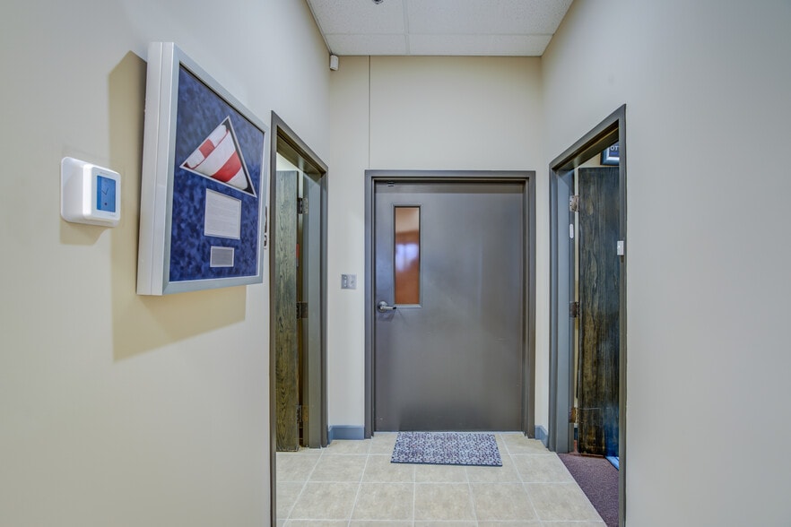 More Photos Of 1483 Woolsey Hts, Colorado Springs Office For Lease