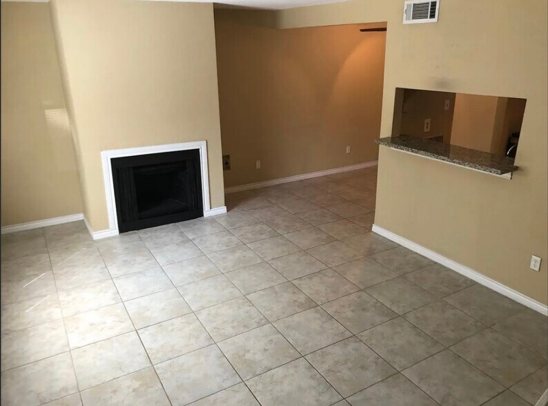 More Photos Of 720 Memorial Mews St, Houston Multifamily For Sale