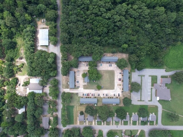 More Photos Of 1906 W Matthews Ave, Jonesboro Apartments For Sale