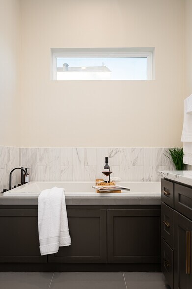 More Photos Of , Houston Multifamily For Sale