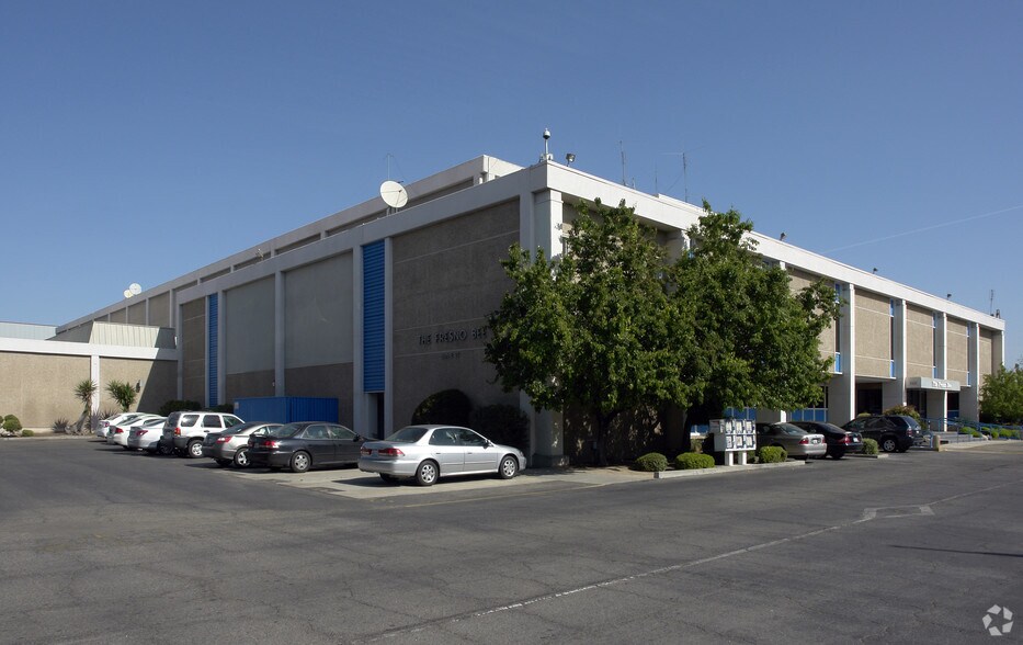 More Photos Of 1626 E St, Fresno Warehouse For Sale