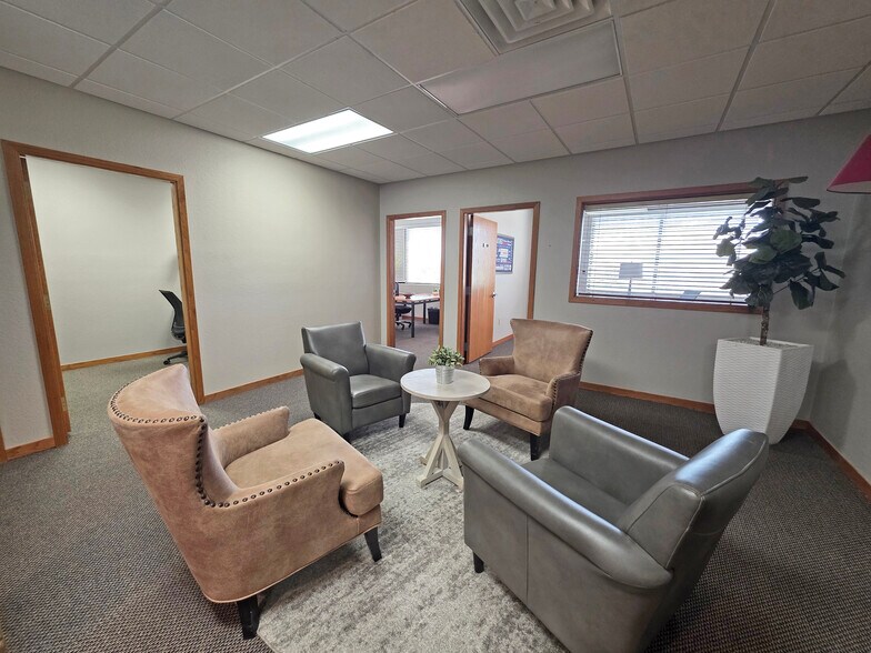 More Photos Of 12265 Oracle Blvd, Colorado Springs Coworking Space
