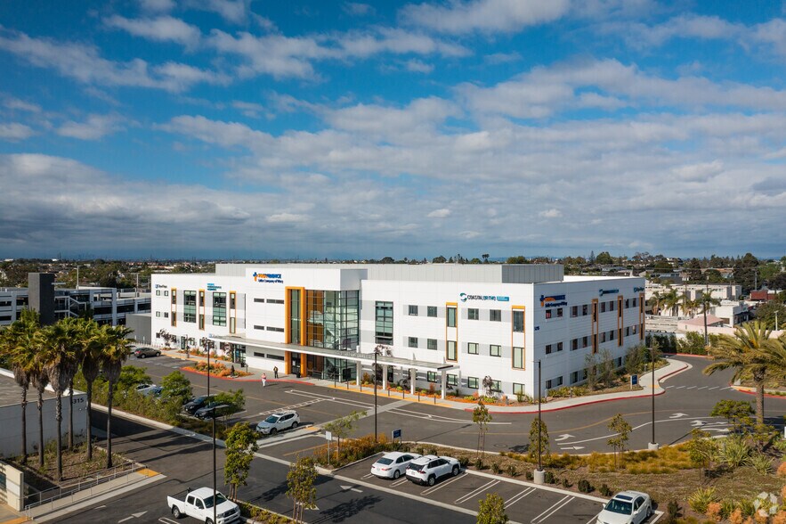 More Photos Of 5215 Torrance Blvd, Torrance Medical For Lease