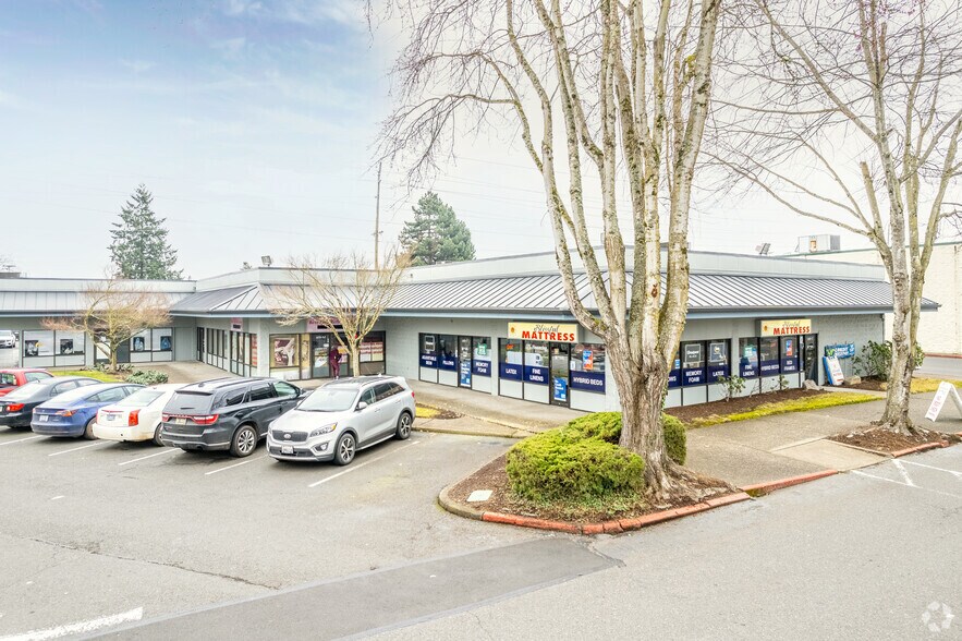 More Photos Of 1811-1839 Molalla Ave, Oregon City Unknown For Lease