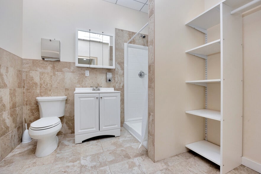 More Photos Of 169 Liberty Ave, Mineola Office For Sale