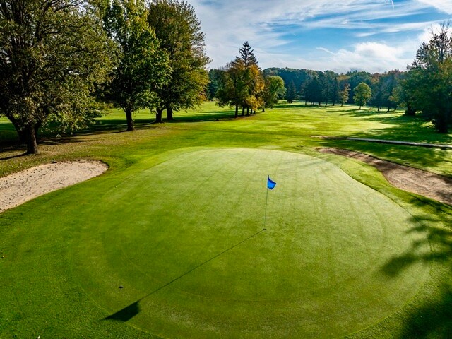More Photos Of 11426 Wren Rd, Marshfield Golf Course Driving Range For Sale