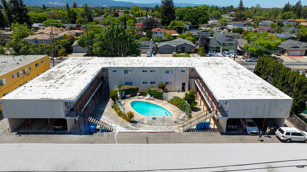 More Photos Of 935 Pomeroy Ave, Santa Clara Apartments For Sale