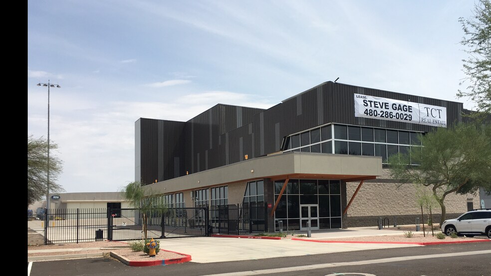 More Photos Of 6253 S Sossaman Rd, Mesa Airplane Hangar For Lease