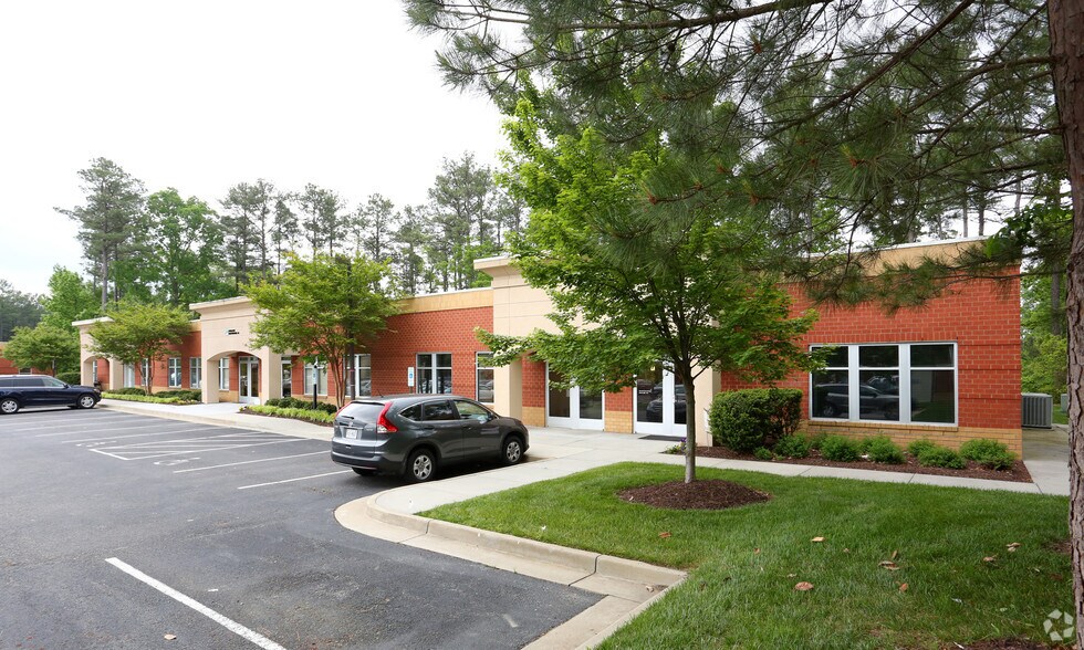 More Photos Of 5201 Hickory Park Dr, Glen Allen Office For Sale