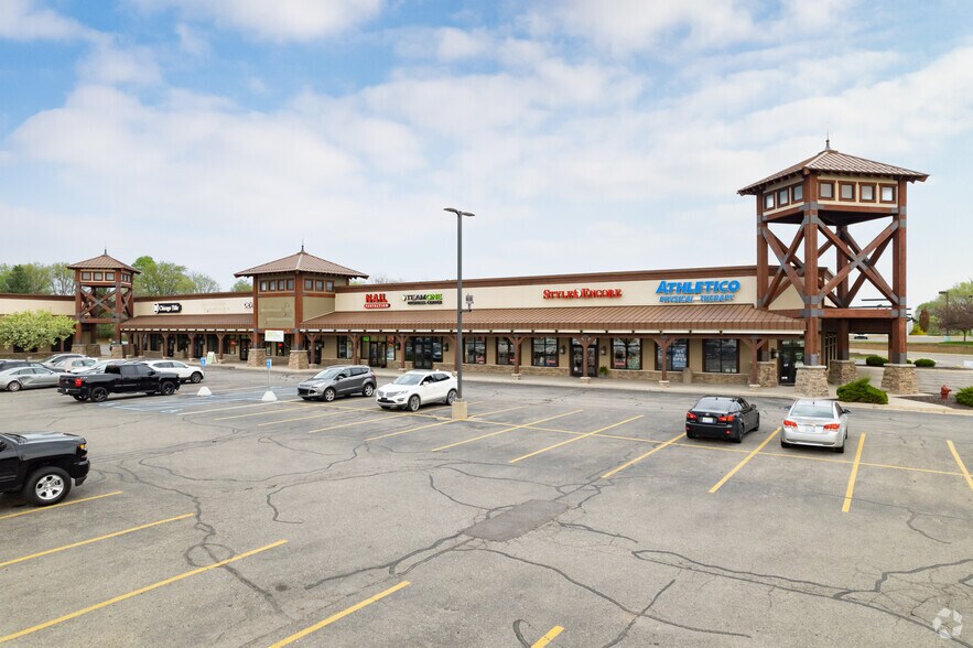 More Photos Of 3845-3845 Rivertown Pky, Grandville Storefront For Lease