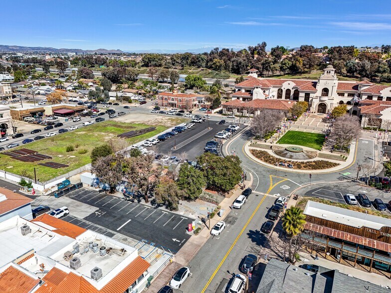 More Photos Of 41955 Main St, Temecula Freestanding For Sale