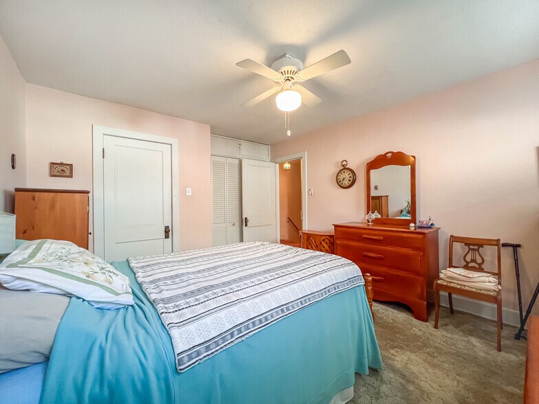 More Photos Of 132 Bellevue Ave, Penndel Office Residential For Sale