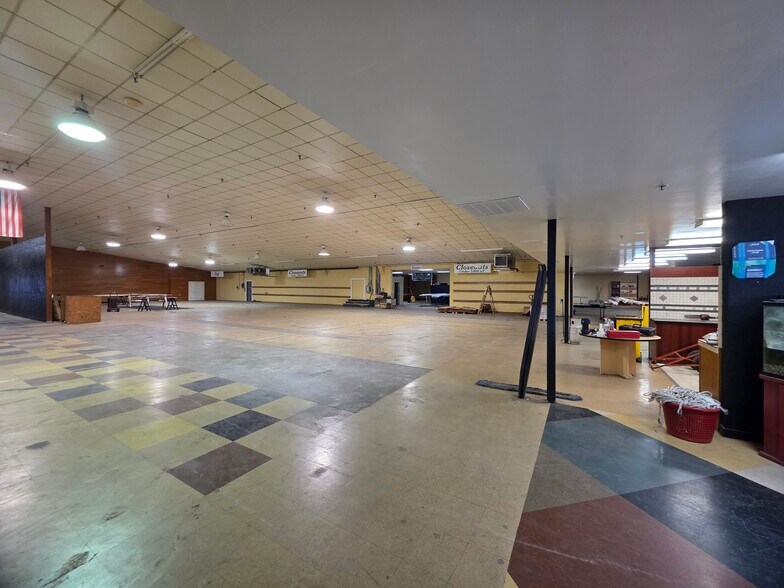 More Photos Of 7300 Westbank Expy, Marrero Distribution For Sale