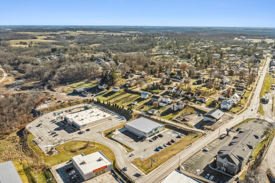 More Photos Of 701 Lincoln Ave, Cadiz Freestanding For Sale