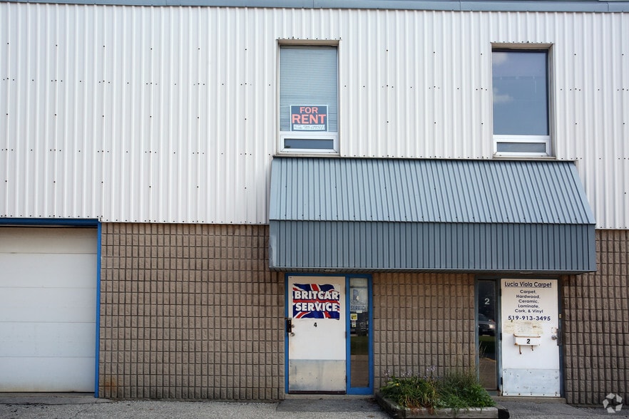More Photos Of 1033 Pattullo Ave, Woodstock Industrial For Lease