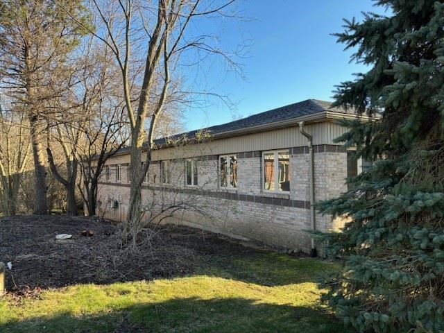 More Photos Of 5787 Stadium Dr, Kalamazoo Office For Lease