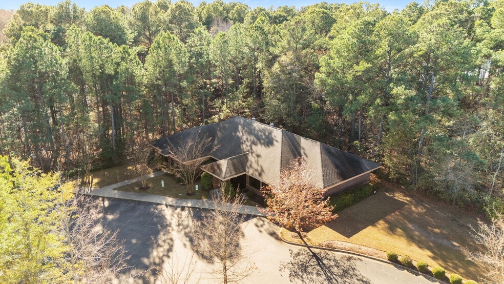 More Photos Of 2223 Hemby Ln, Greenville Medical For Sale