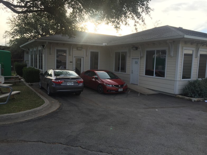 More Photos Of 3607 Ranch Road 620 N, Austin Office For Lease