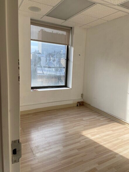 More Photos Of 13-17 Elizabeth St, New York Office For Sale