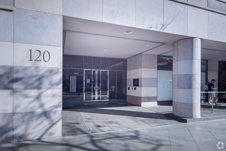 More Photos Of 120 Broadway, Santa Monica Office For Lease