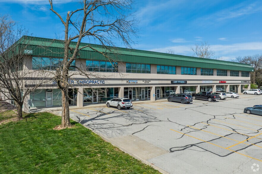 More Photos Of 1400-1420 NW Vivion Rd, Kansas City Office For Lease