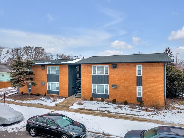 More Photos Of 6922 Columbia ave, Hammond Multifamily For Sale