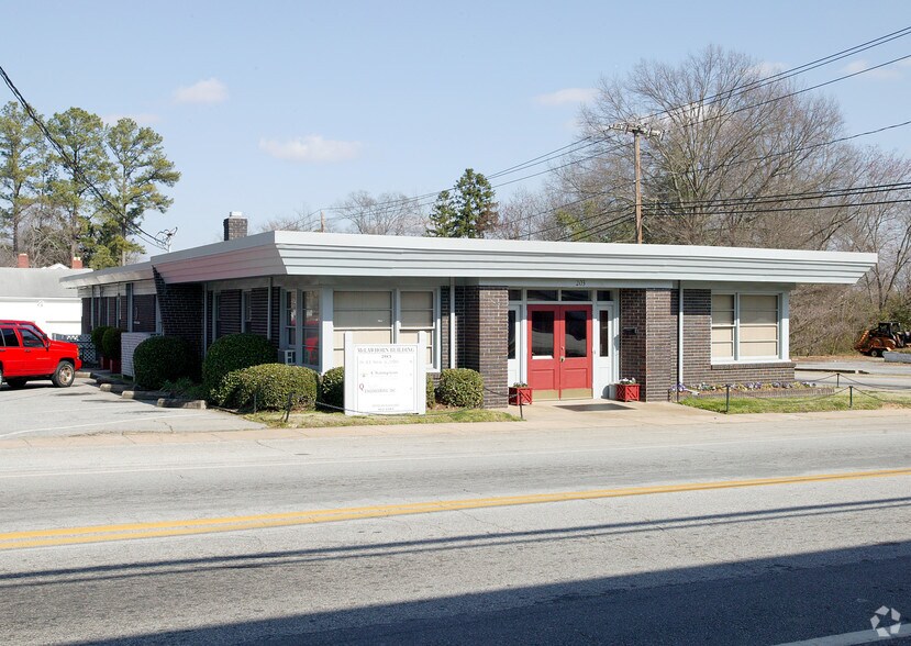 More Photos Of 201 S Weston St, Fountain Inn Office For Sale