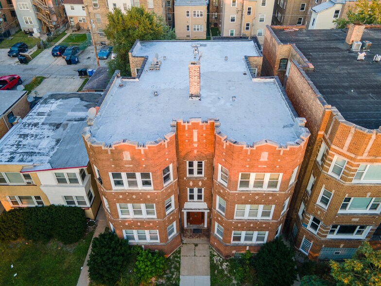 More Photos Of 10947 S King Dr, Chicago Apartments For Sale