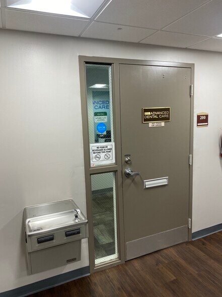 More Photos Of 109 44th Ave E, Bradenton Medical For Lease