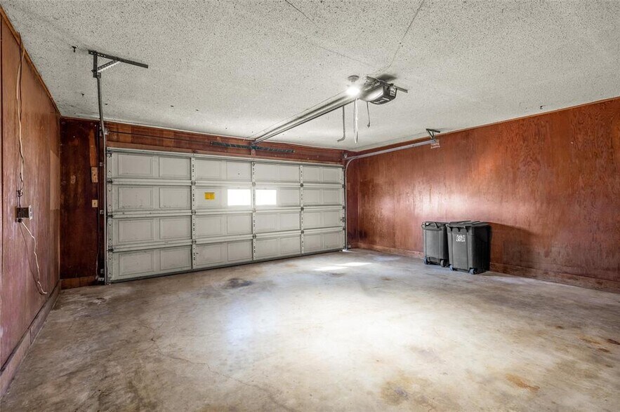More Photos Of 24503 Ranch Road 12, Dripping Springs Office For Sale