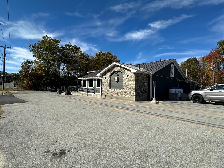 More Photos Of 443 Worcester Rd, Charlton Restaurant For Sale