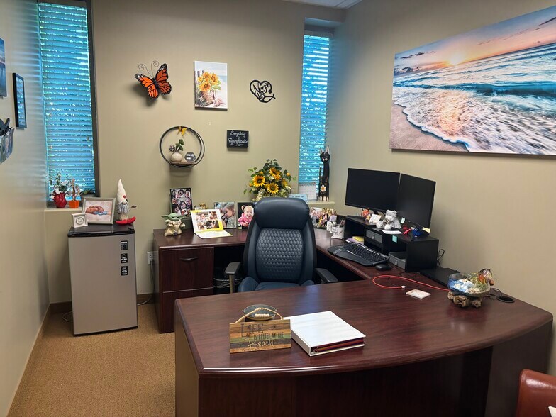 More Photos Of 552-580 W 800 N, Orem Medical For Sale