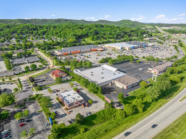 More Photos Of 311 Hampton Ct, Onalaska Restaurant For Sale