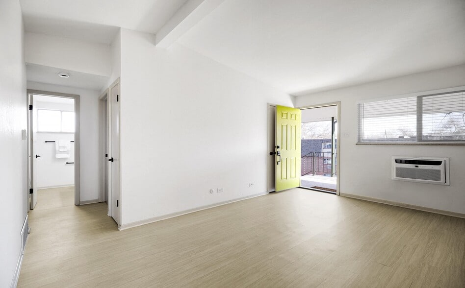 More Photos Of 801 W Prentice Ave, Littleton Apartments For Sale