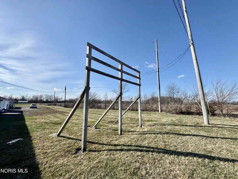 More Photos Of 13805 State Route 107, Montpelier Freestanding For Sale