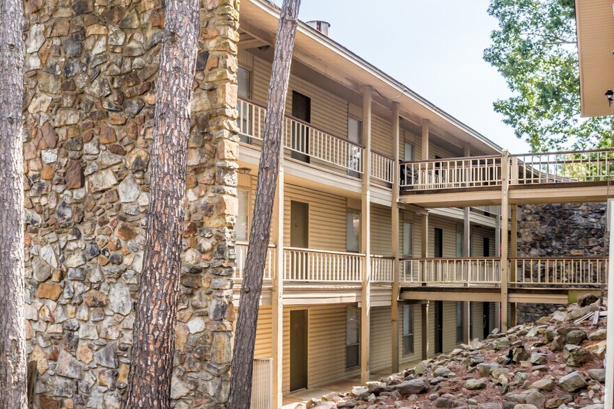 More Photos Of 1701 Skyline Dr, North Little Rock Multifamily For Sale