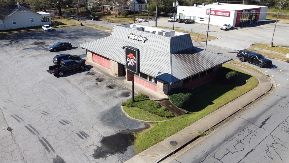 More Photos Of 313 Vineville St, Fort Valley Restaurant For Lease