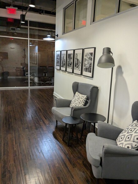 More Photos Of 116 E Main St, Rock Hill Office For Lease