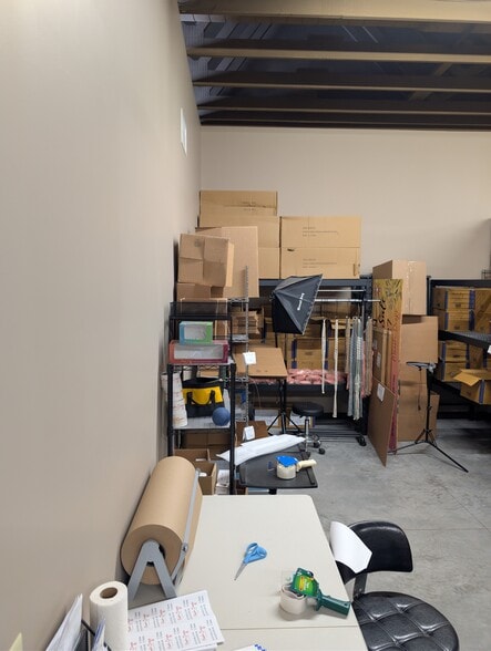 More Photos Of 4236 London Rd, Eau Claire Flex For Lease