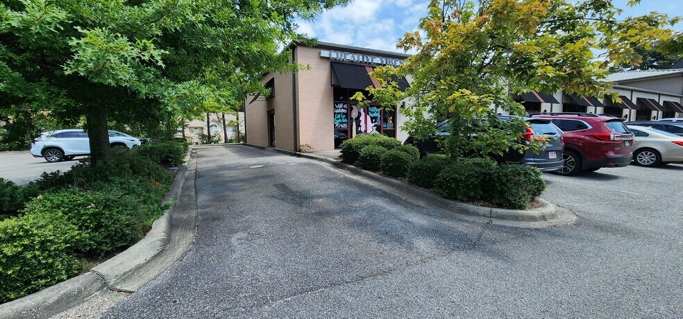 More Photos Of 2600 Highway 58, Helena Freestanding For Lease