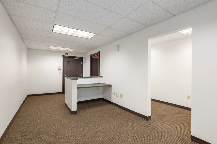 More Photos Of 19 Dove St, Albany Office For Sale