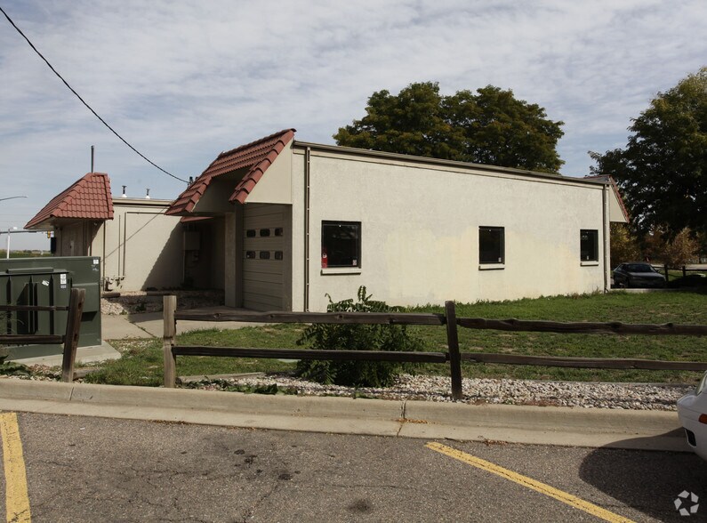More Photos Of 7498 Arapahoe Rd, Boulder Service Station For Sale