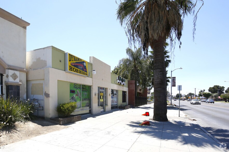 More Photos Of 811 E Florida Ave, Hemet Storefront For Sale