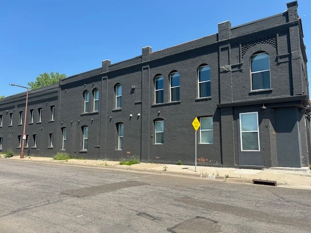 More Photos Of 1179 7th St E, Saint Paul Apartments For Sale