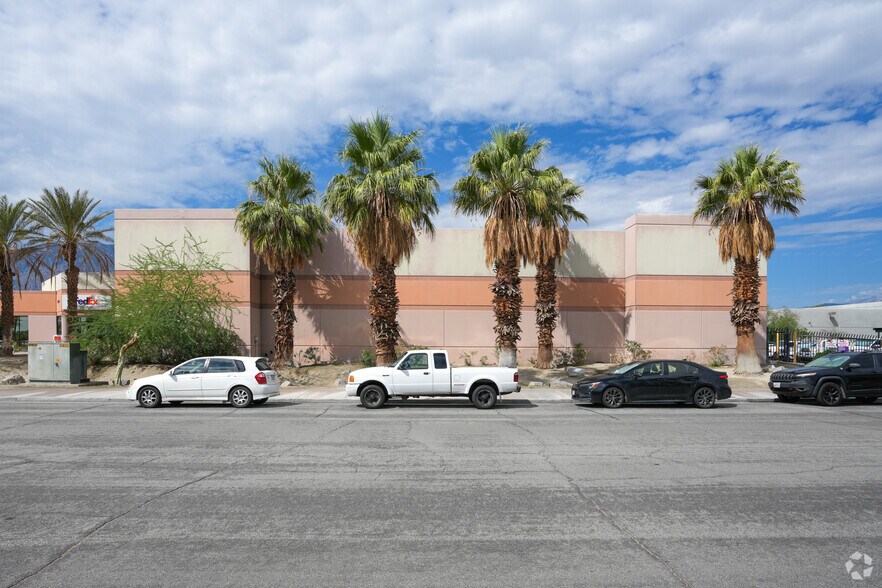 More Photos Of 1111 Bird Center Dr, Palm Springs Warehouse For Lease