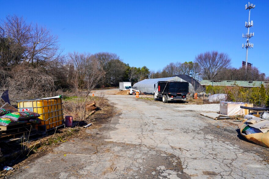 More Photos Of 2200 Reynolds Dr SW, Atlanta Land For Sale