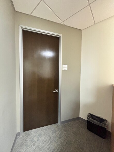 More Photos Of 5927 Balfour Ct, Carlsbad Office For Sale