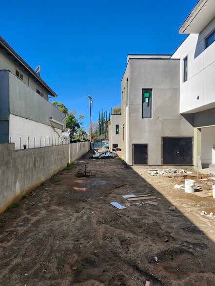 More Photos Of 438-440 N Oak Ave, Pasadena Apartments For Sale