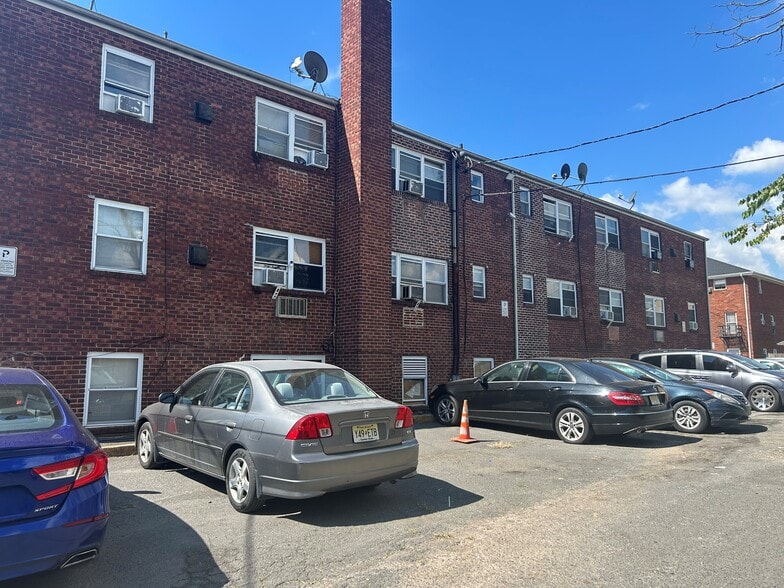 More Photos Of 45 Quentin Ave, New Brunswick Apartments For Sale